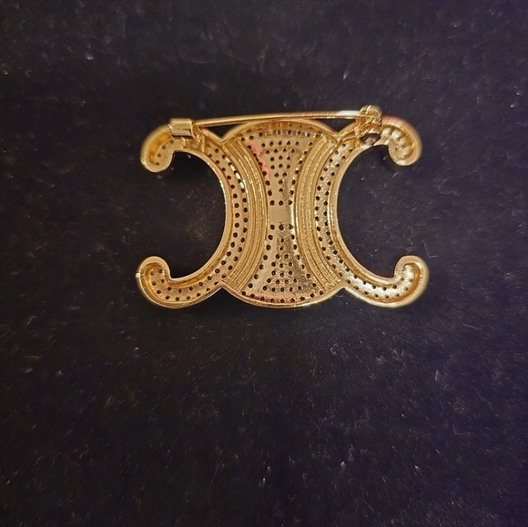 Celine Gorgeous Brooch - Picture 4 of 6